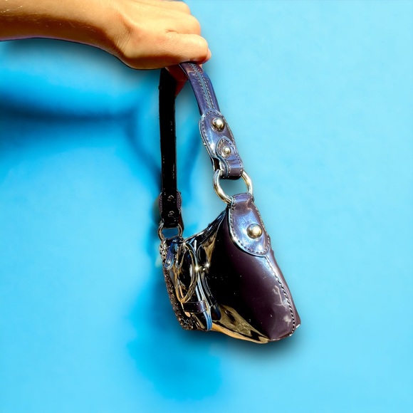 ⛓️Vtg Y2K XOXO Mini Hobo Shoulder Bag with Chain Patent PVC Micro Bag - Picture 3 of 6